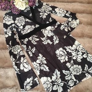 Nylon long sleeve shirt.